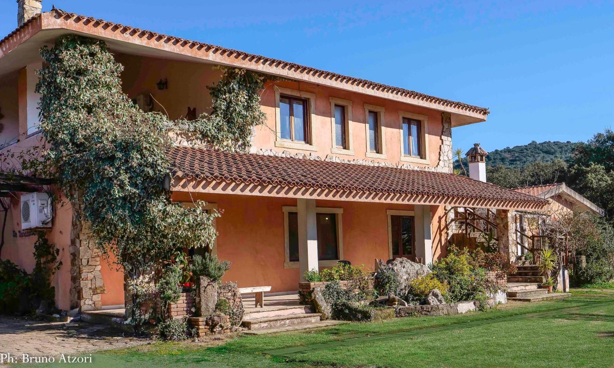 Sa Tanchitta Villa Ula Tirso Exteriör bild