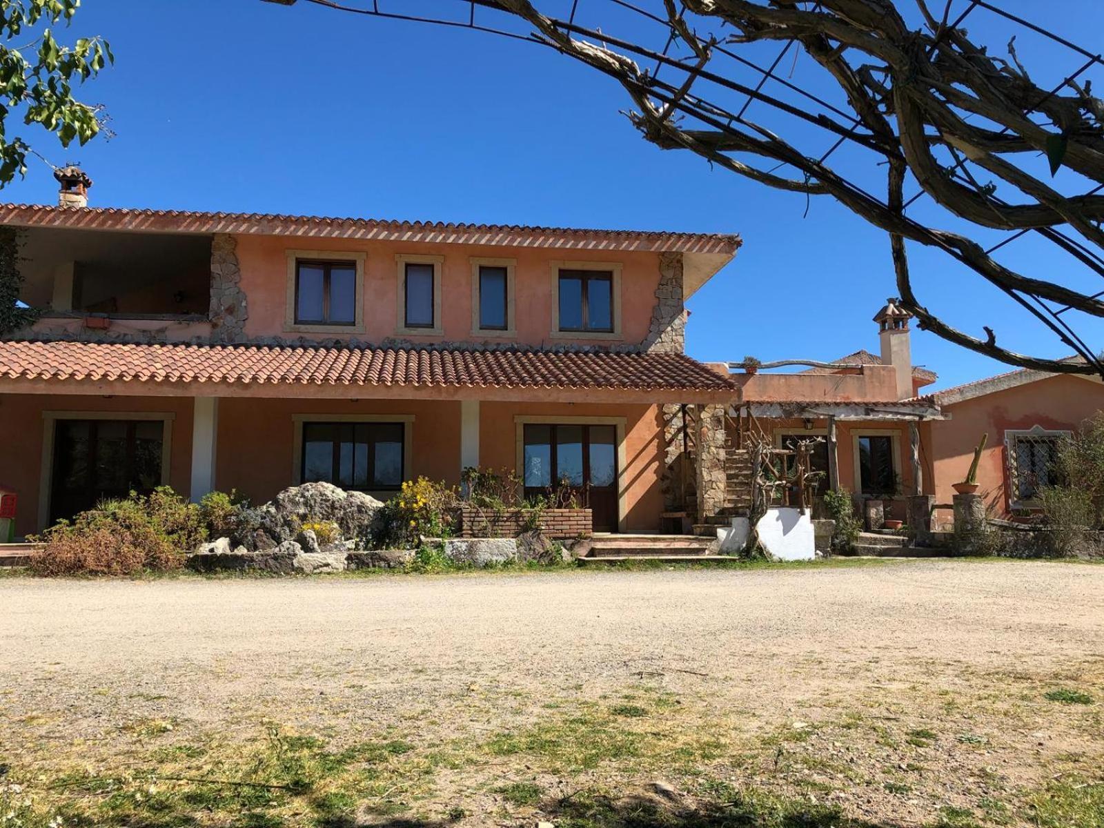Sa Tanchitta Villa Ula Tirso Exteriör bild