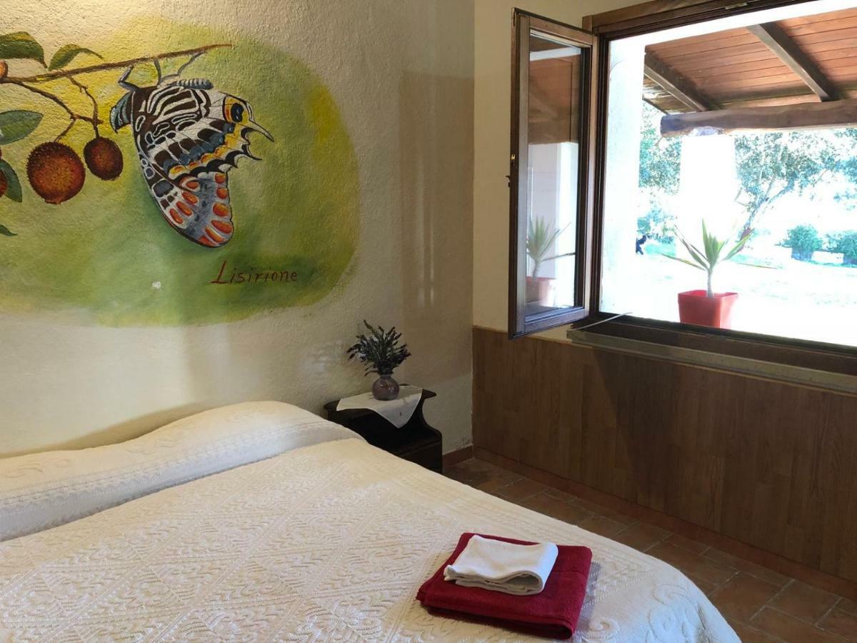 Sa Tanchitta Villa Ula Tirso Exteriör bild